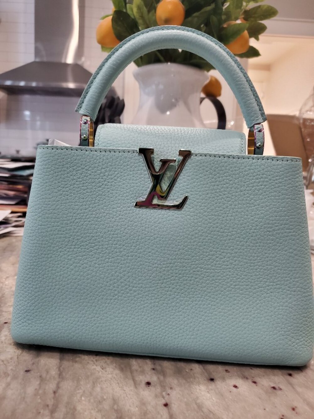 Louis Vuitton Capucines BB